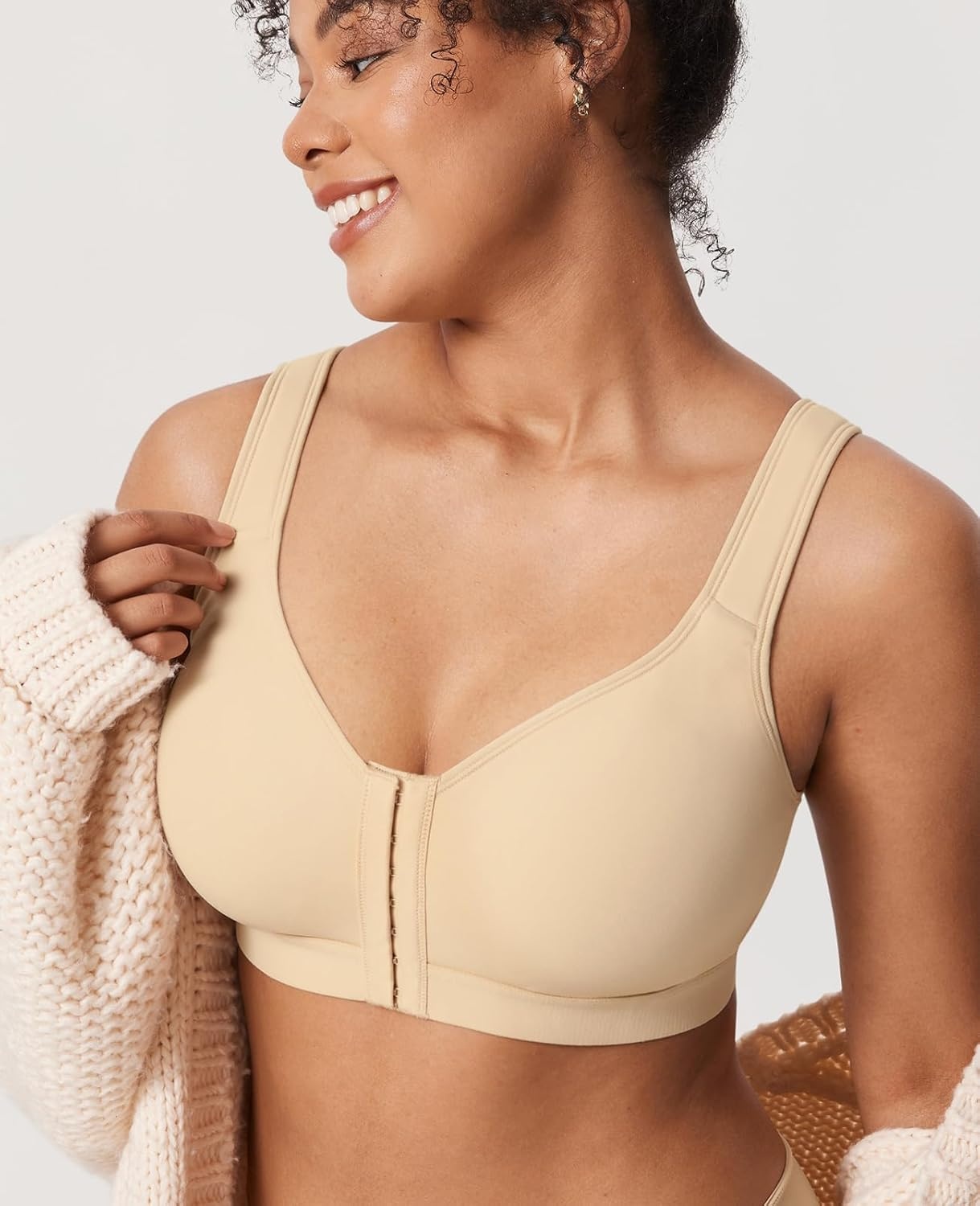 image:imageDELIMIRA Womens Inbarely Plus Posture Bras Front Closure Lightly Padded Plus Size Wireless Full Coverage BraLight Oatmeal